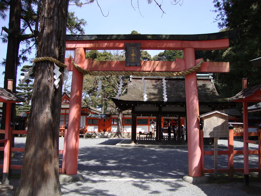 境内鳥居