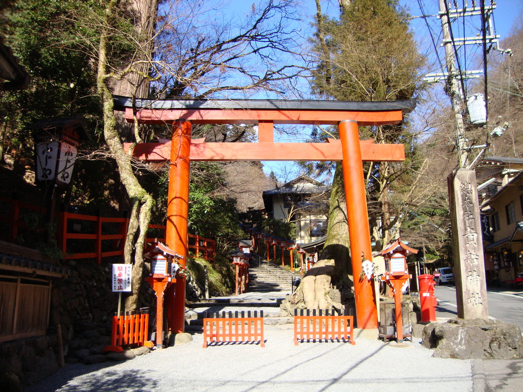 貴船神社　二の鳥居