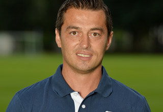 Coach der U 23 von Hertha BSC Ante Covic. Foto Christian Zschiedrich