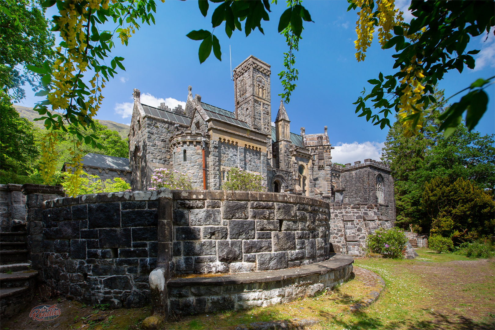 St Conan´s Kirk_Schottland_Wohnmobil_Hund