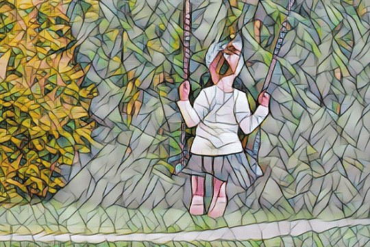 Zeichnung Kind auf der Schaukel | Psychotherapie für Menschen mit Entwicklungstrauma