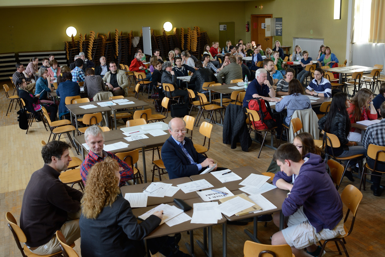 Die Teilnehmer bei der Arbeit, Foto: Ivo Lünzer