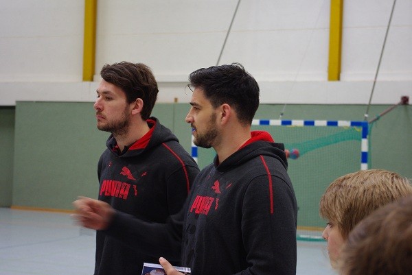 Jonathan Stenbäcken (li) und Nenad Vukovic bei der Trainingseinheit