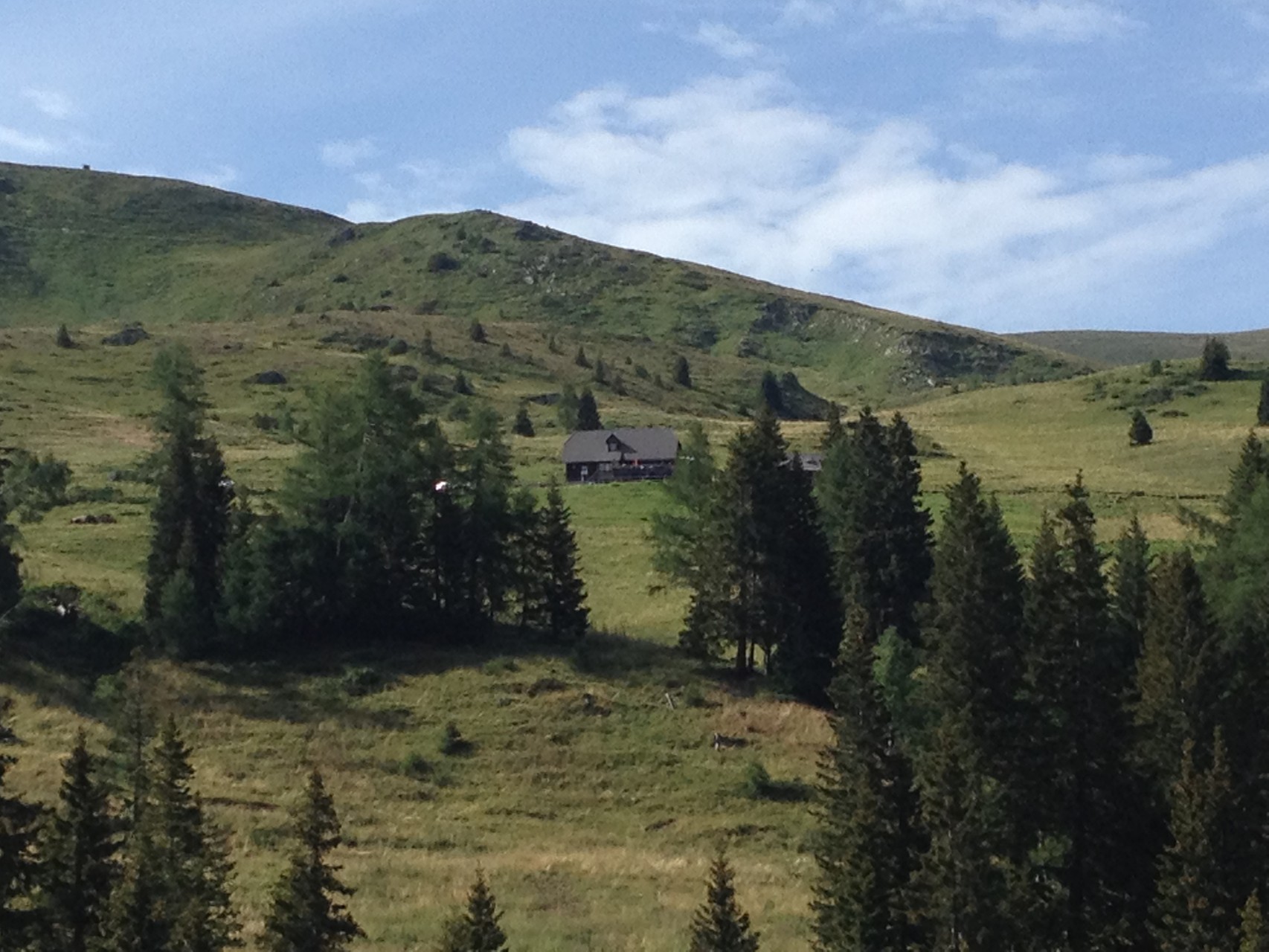 Blick auf die Großlachtalhütte