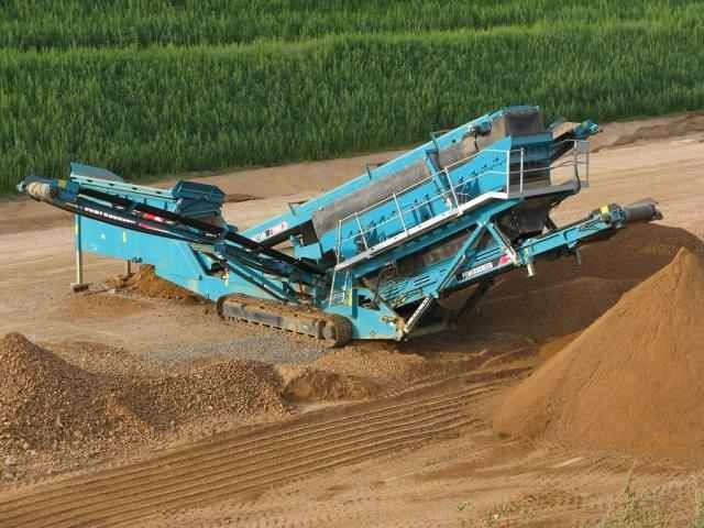 Powerscreen Chieftain 2100 X Track