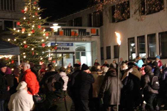 Gemeinsames Weihnachtslieder singen 2016