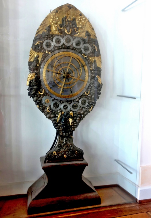 10. September 2023 - Wem die Stunde schlägt. Historische astronomische Uhr