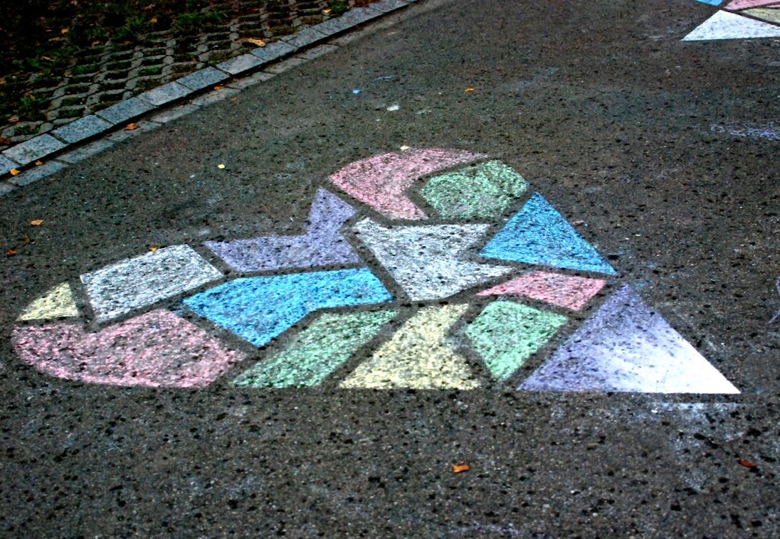 25. Oktober 2023 - Kreativität auf der Strasse. Vom einsetzenden Regen bald weggespült
