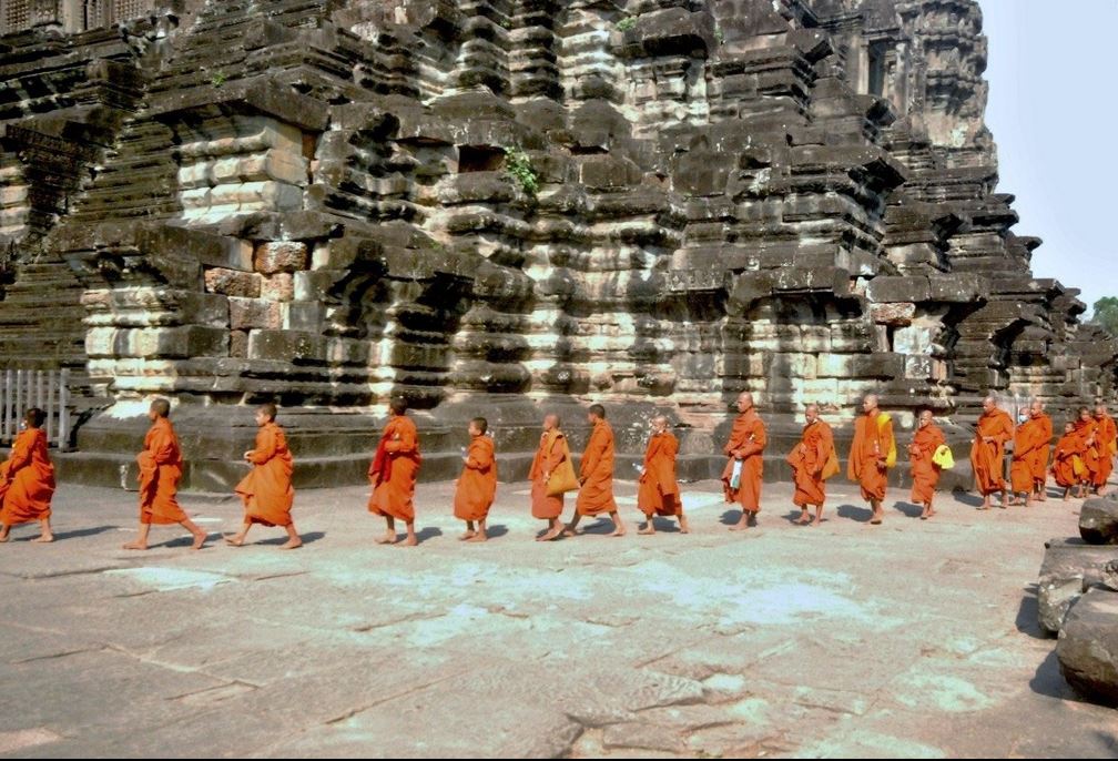 27. Februar .2012 - Einzug von Mönchen in Ankor Wat