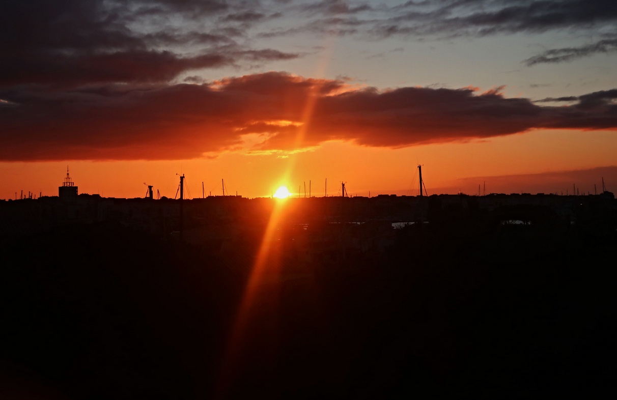 10. März 2020 - Magic Moment - ein Sonnenaufgang zeigt die Schönheit des Augenbliks