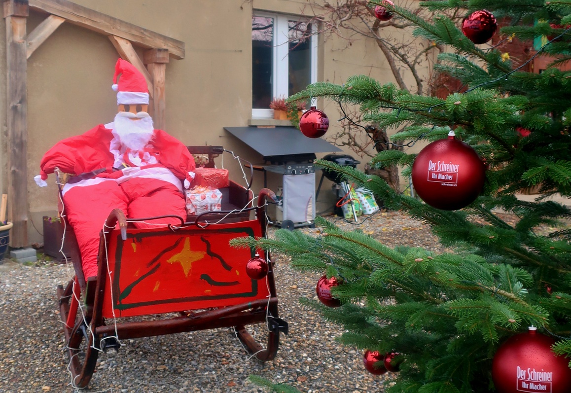 06. Dezember 2019 - Sankt Nikolaus auf Holzschlitten unterwegs - vom "Schreiner, dem Macher".