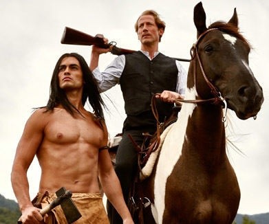 Winnetou (Nik Xhelilaj) und Old Shatterhand (Wotan Wilke Möhring)  (Foto:  RTL / Nikola Predovic, RatPack)