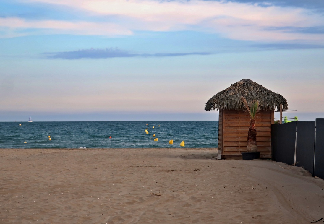05. Juni 2023 - Am Mittelmeer. Wassertemperatur 22 Grad