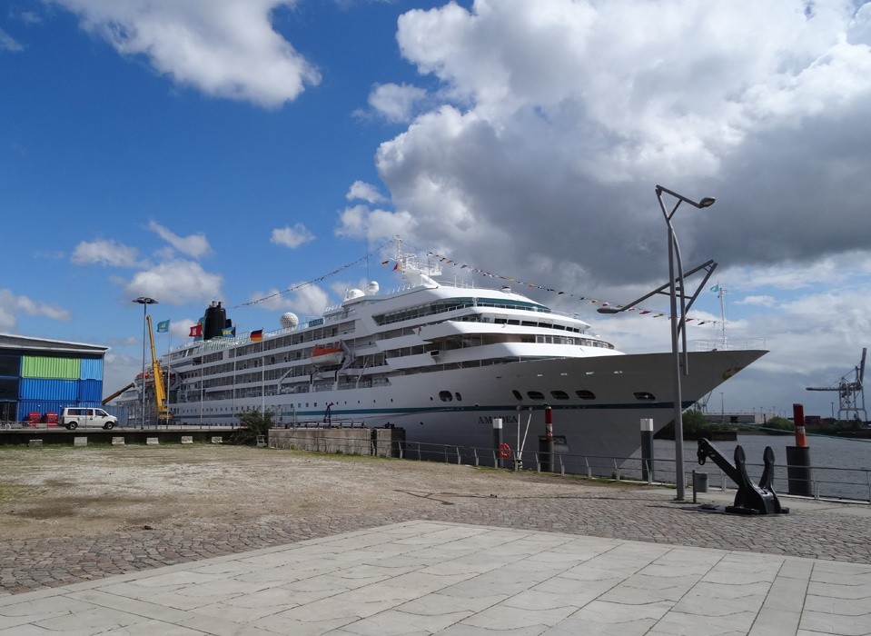 Amadea (Kreuzfahrtschiff)