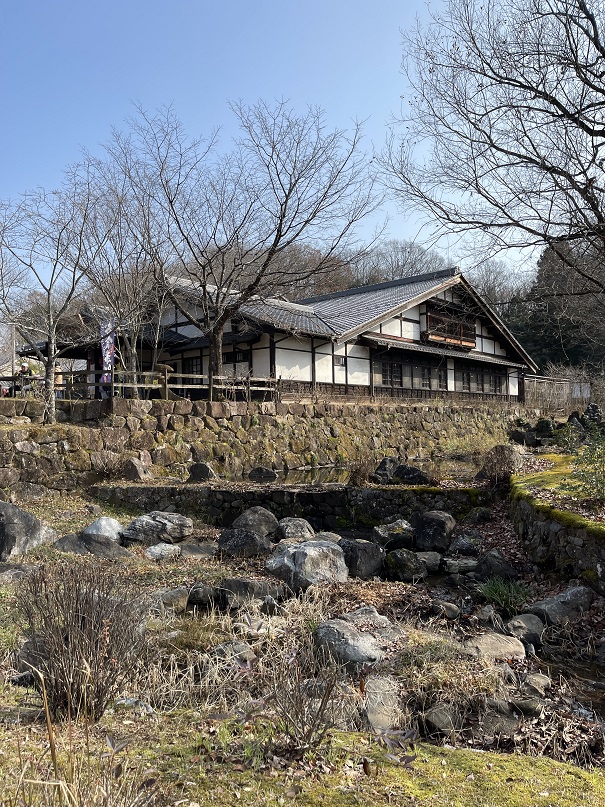 昭和の香り漂うぎふ清流里山公園