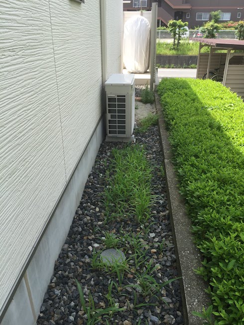 徐草、防草シート、外構工事