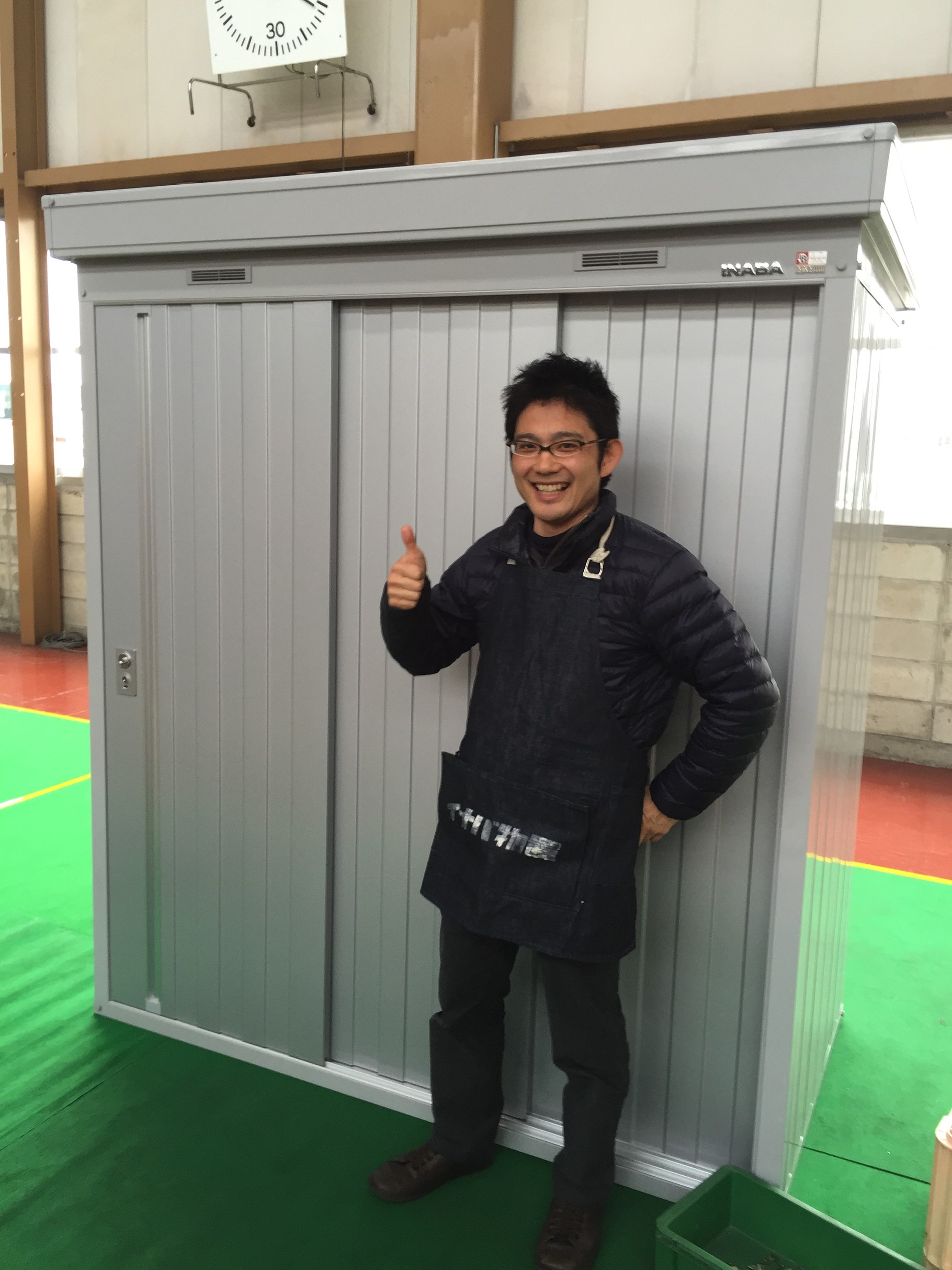 100人乗っても大丈夫なイナバ物置は一体何分で組み立てられる 勉強会で組み立て競争に参加してみた 16 2 1 洋風イングリッシュガーデン お庭リフォームは柴垣グリーンテック