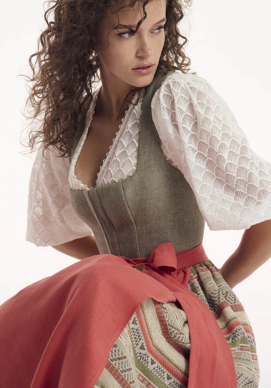 KINGA MATHE  , Dirndl Elisabeth