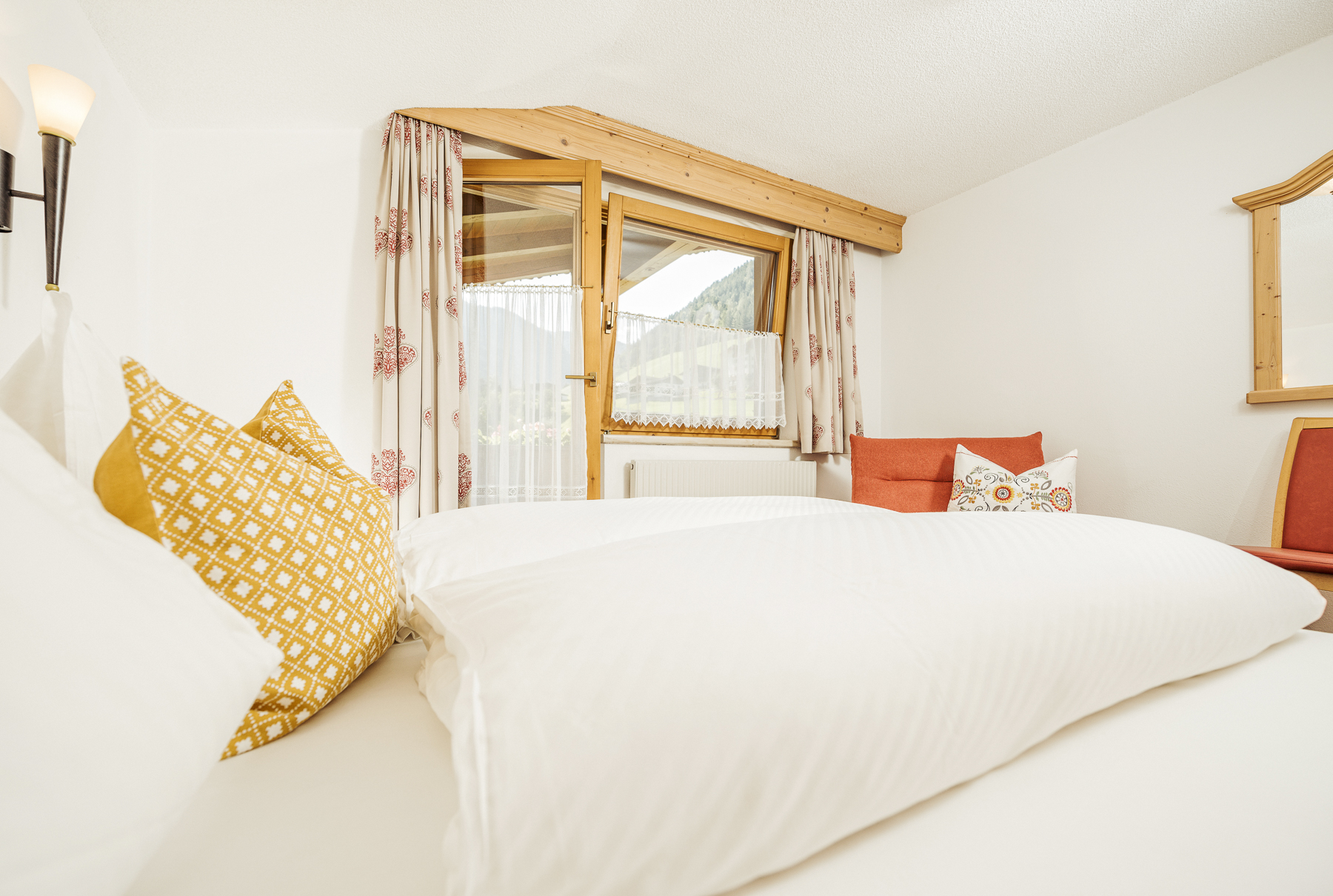 Doppelbettzimmer Ferienwohnung Finkenberg - Brückenhof