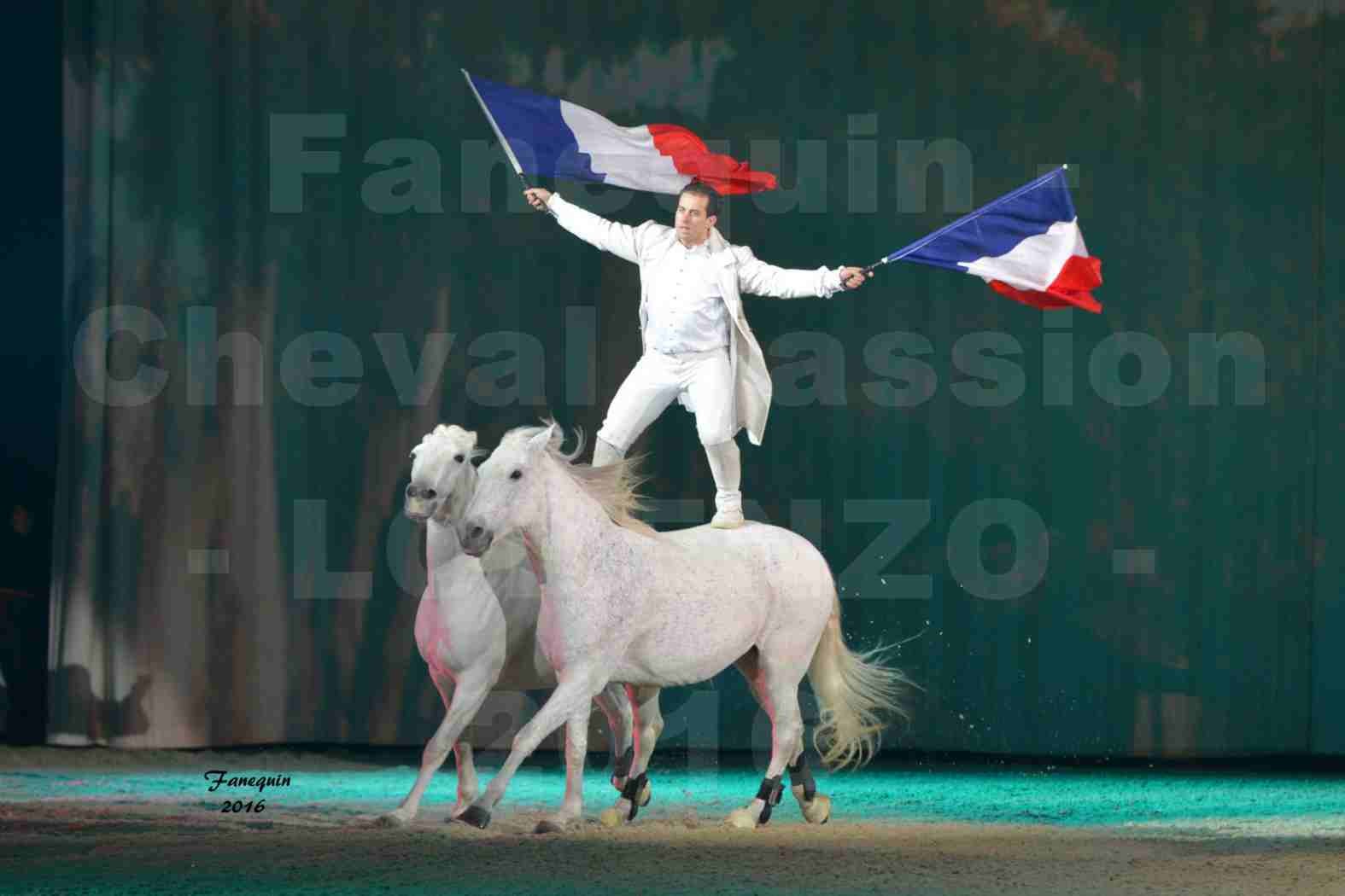 Cheval Passion 2016 - Spectacle les Crinières d'OR - LORENZO "Blanc" - représentation du 20 janvier 2016 - 01