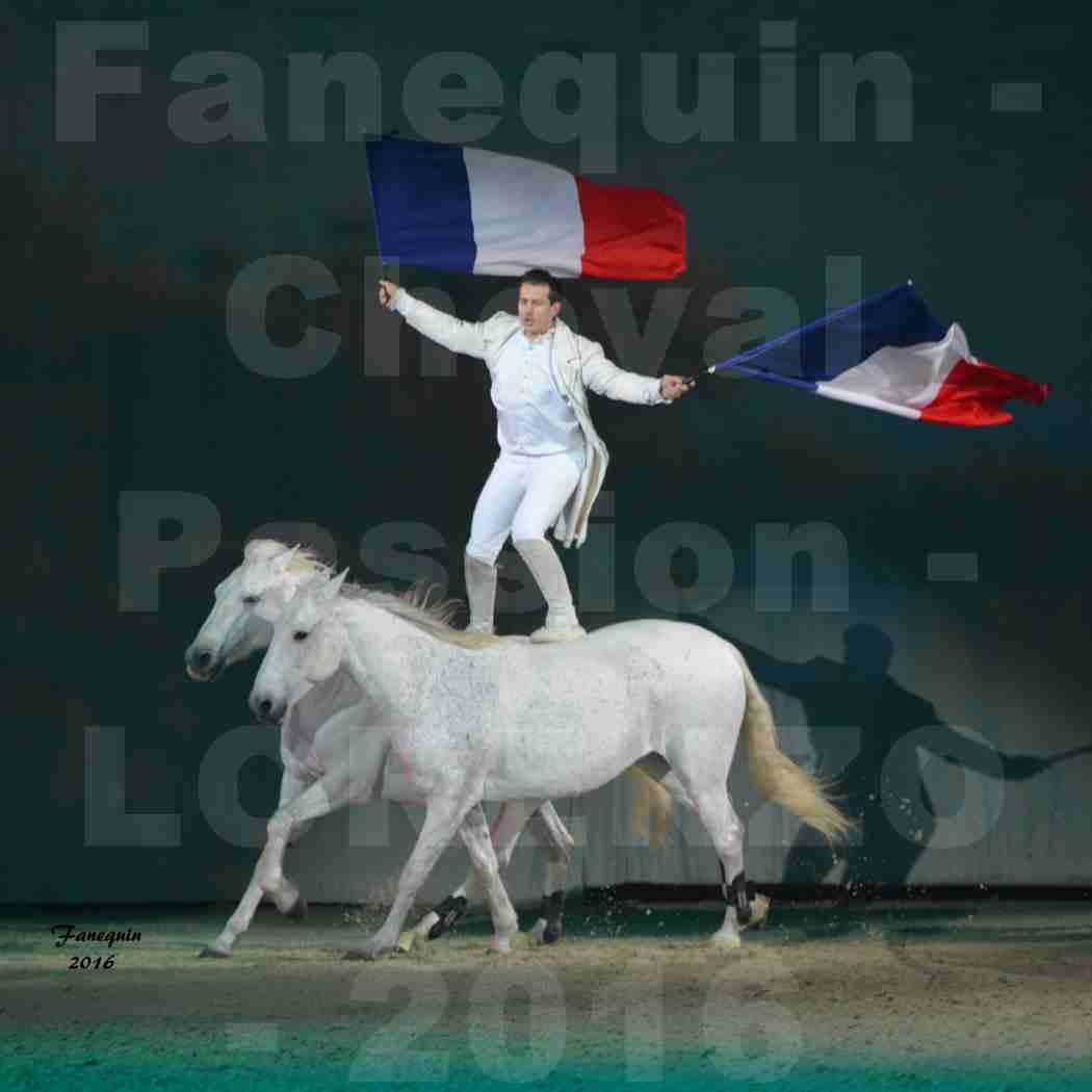 Cheval Passion 2016 - Spectacle les Crinières d'OR - LORENZO "Blanc" - représentation du 23 janvier 2016 - 01