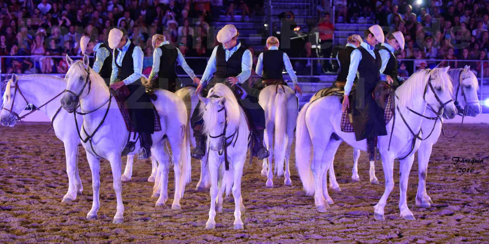 Féria de BEZIERS 2016 - Spectacle en nocturne - Carrousel de CAMARGUAISES - Dimanche 14 Août 2016 - 12