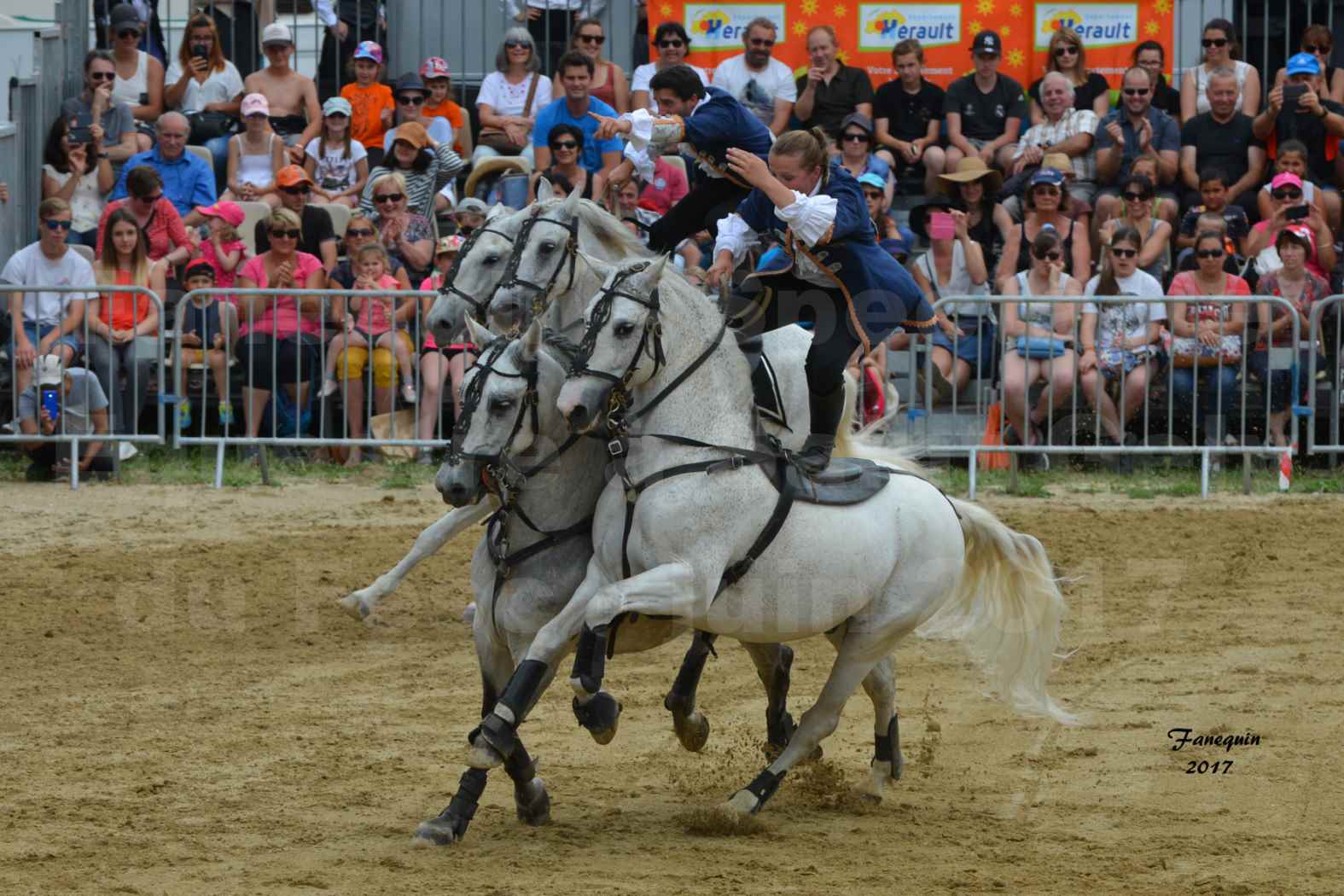 numéro de Poste HONGROISE avec 8 chevaux - Compagnie IMPULSION - Salon Pêche Chasse Nature à Saint Gély du Fesc juin 2017 - 20