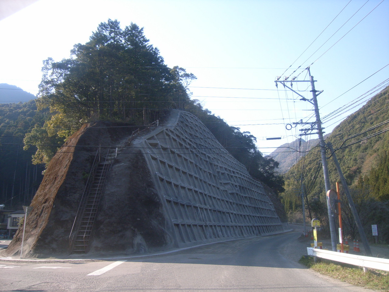 平成24年度　交建防安第21－16－1号　国道219号桐原工区　道路改良工事