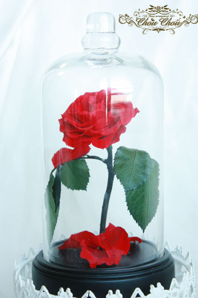 美女と野獣　一輪の薔薇　光る薔薇　ガラスドーム　ハウステンボス　プレゼント　花屋　プリザーブドフラワー