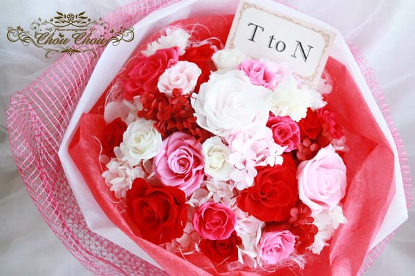ディズニープロポーズ プリザーブドフラワーの花束 ディズニーランドホテル様へ オーダーフラワー Chouchou シュシュ プロポーズ 誕生日 スタンド花