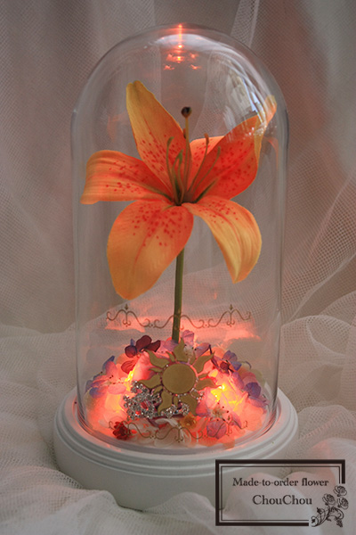 ラプンツェル  魔法の花　太陽の紋章ランタン　ガラスドーム アレンジ　order no 200602