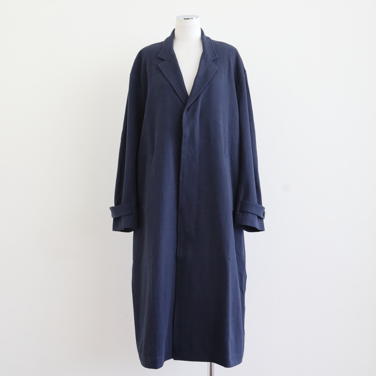 極美品 OVERCOAT F22J011-NKBW ウールコート2 グレー 日本製／ブルーフォックスファー／カシミヤ混】拘りのシルエット