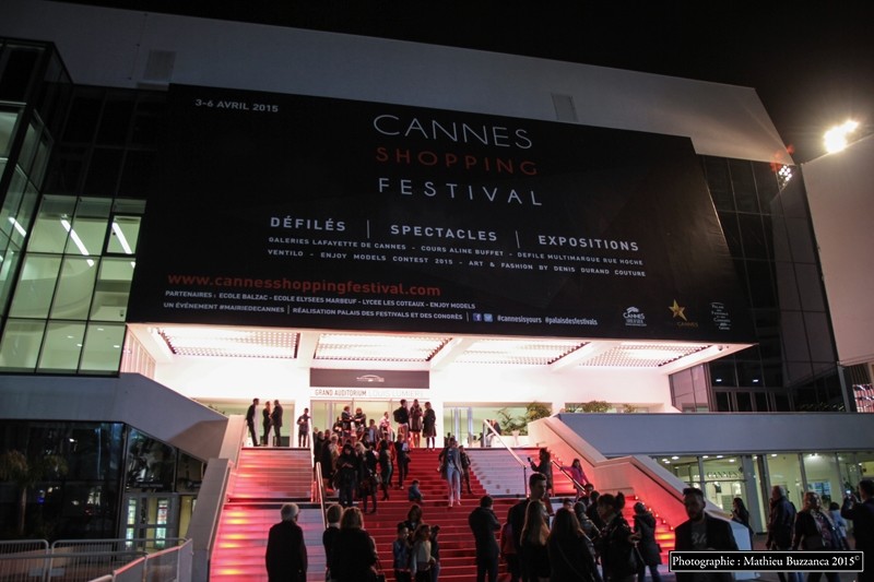 Exposition au palais des festivals à Cannes lors du Cannes Shopping festival.