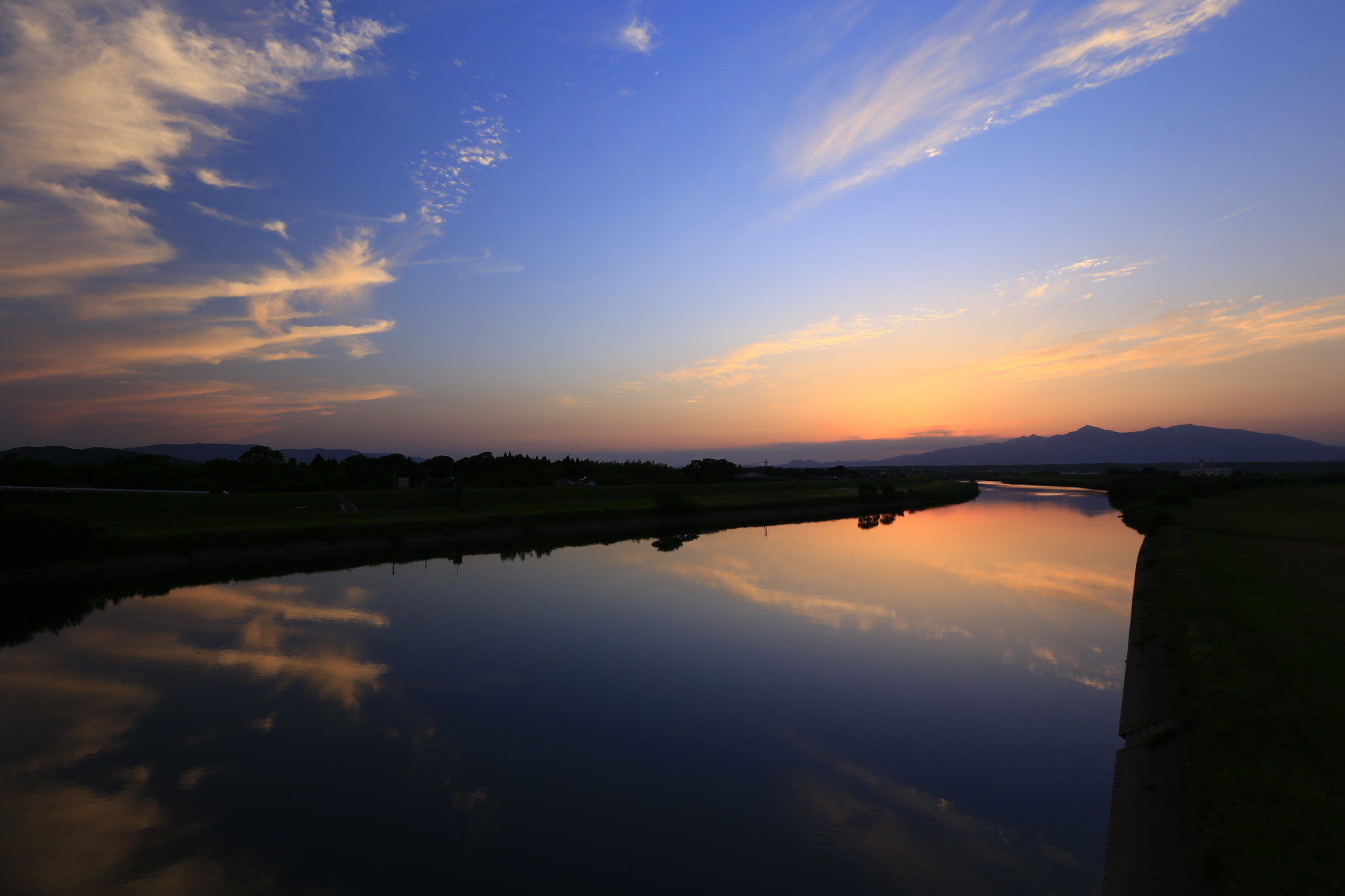 池之園橋からの夕景