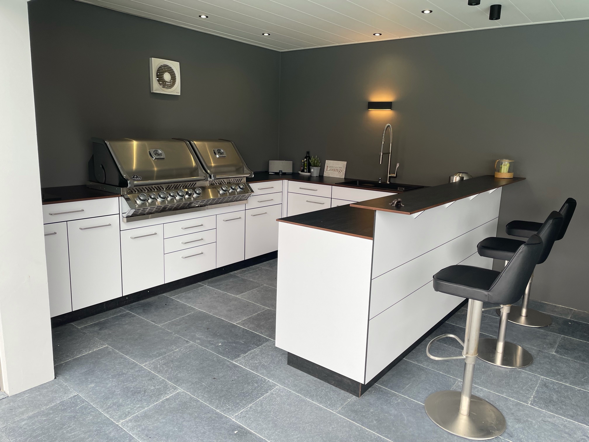 Showroom Aussenküchen - gardinner Outdoorküchen