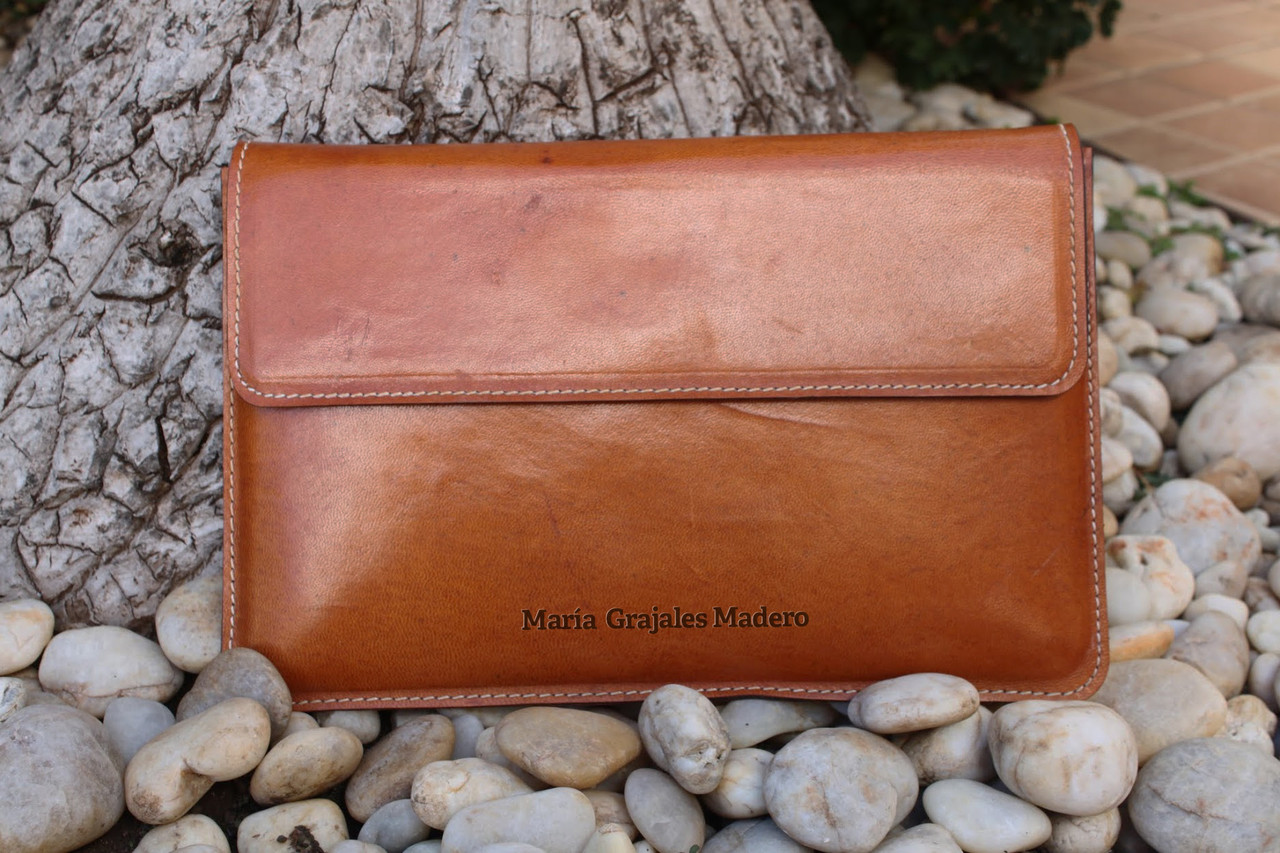Funda Para Laptop En Piel Tipo Rústica Insignius Mexico