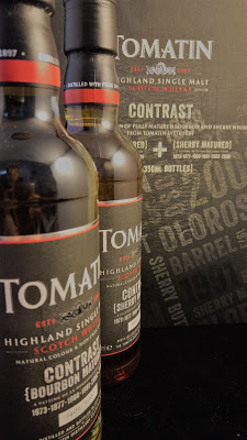 Tomatin Contrast Flaschen und Umverpackung