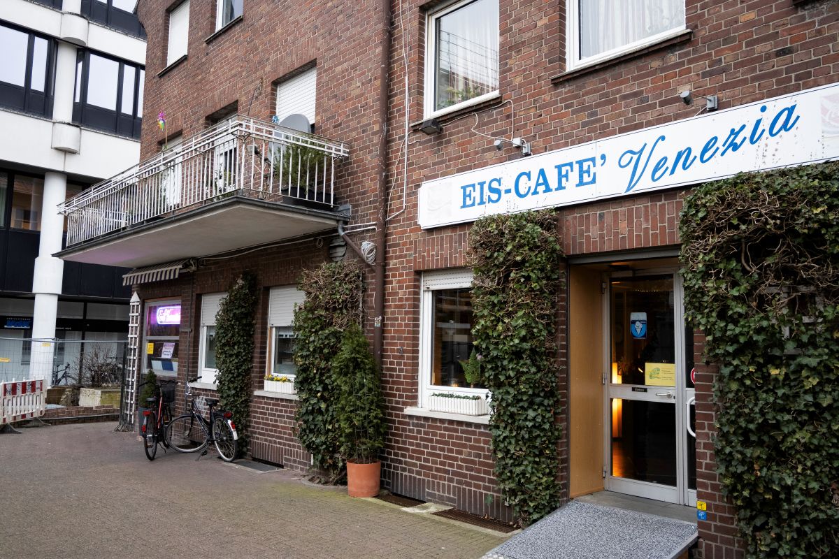 Älteste Eisdiele Rheine – Eiscafé Venezia seit 1956
