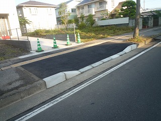 歩道の切り下げ工事