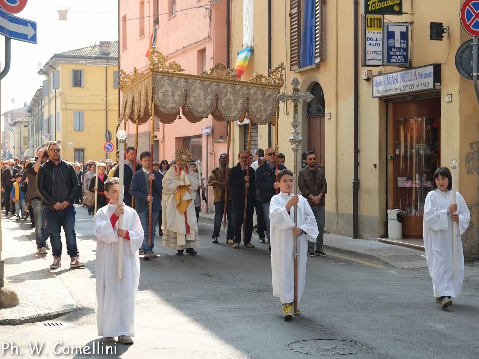 LA FOTO DEL 12.APRILE 2015-DOMENICA DELLA DIVINA MISERICORDIA