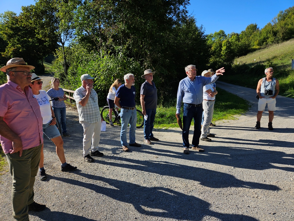 Auftakt der Exkursion bei Oberstetten.