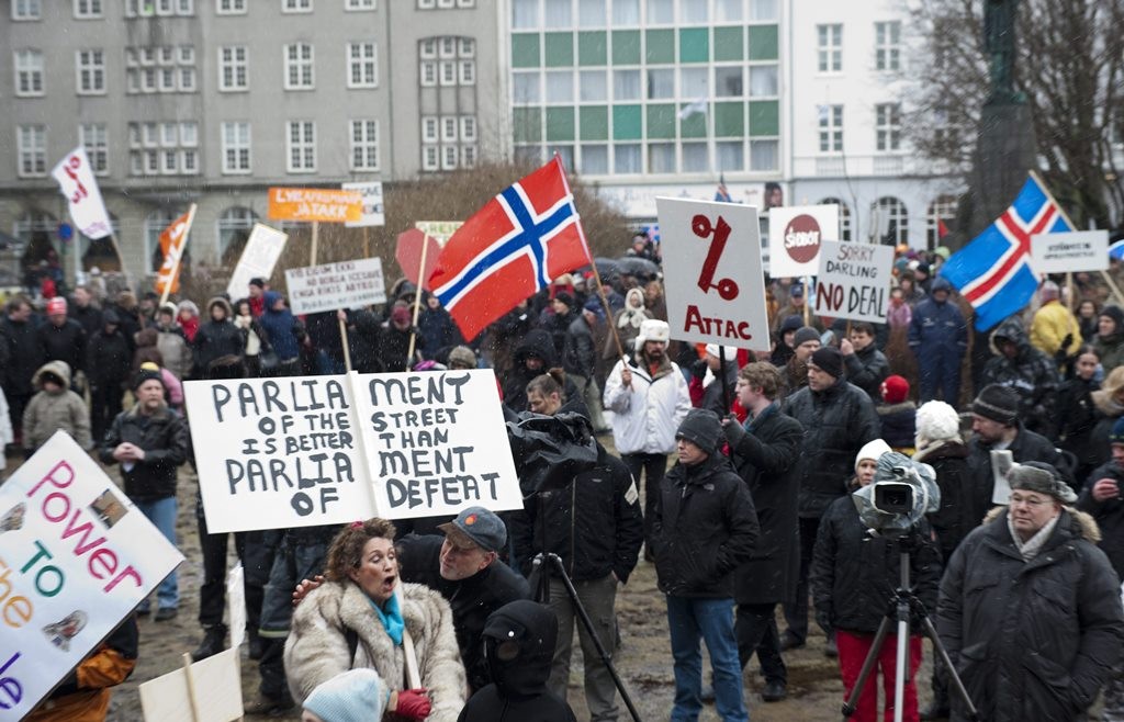 Demonstrationer over hele Island i 2008/ 2009 imod Den Internationale Valutafonds og EUs diktat