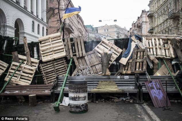 Konfrontationerne på Maidan-pladsen i Kiev (november 2013 - februar 2014)