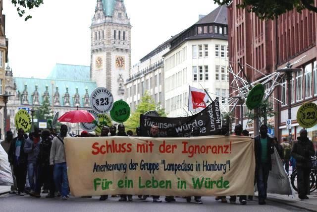 Soliaritetsdemonstration i Hamburg, d. 19. oktober 2013