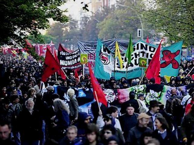 Revolutionære 1.maj-demo, Berlin 2011