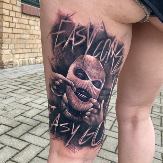 Loyal Tattoo Kontra K Kontra K Eroffnet Einen Tattoostudio Kontra Loyal K Fanprojekte Loyal Clothing By Kontra K Tiano12096