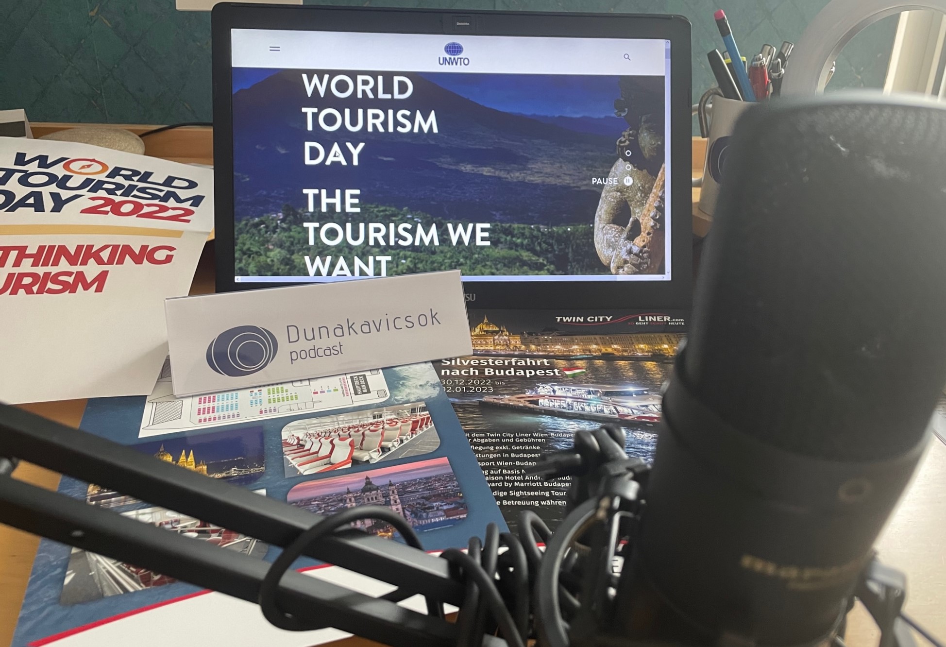 Podcast - Többszörösen erőforráshiányossá vált a turisztikai ágazat. Okok és megoldások?!