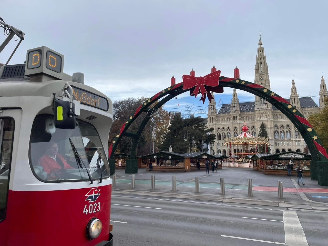 Welche Adventsmärkte besuchen wir heuer? Geheimtipps an der Donau