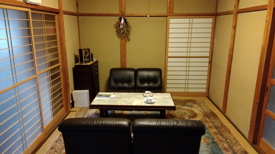 居間