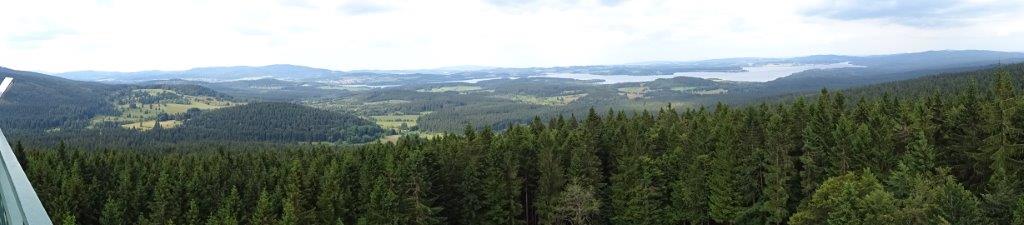 ... über den Lipnostausee hinüber nach Böhmen